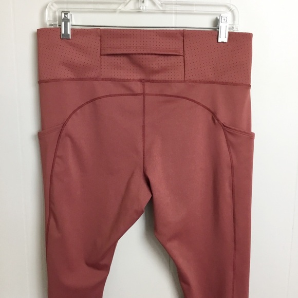 Brooks Run Happy 7/8 Tight Pants Size XL Pockets NWOT Gym - Picture 8 of 9